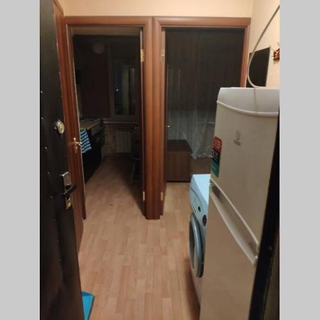 Small Apartment For 2 Kiev Ngoại thất bức ảnh