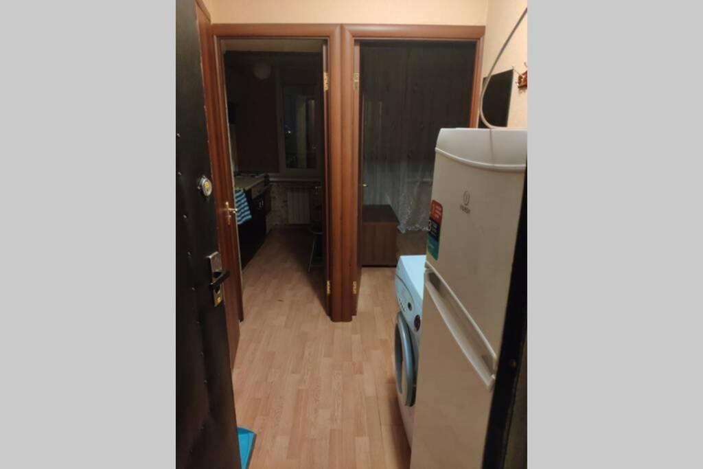 Small Apartment For 2 Kiev Ngoại thất bức ảnh